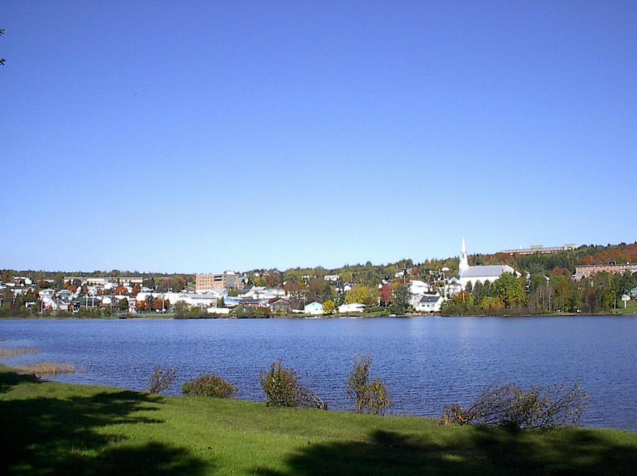 Auberge Happy Logis Lac-Etchemin 외부 사진